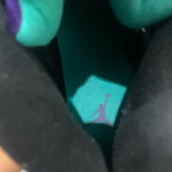 Jordan 5 Grape OG main image 9